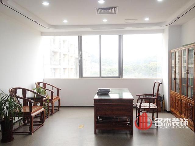 科虎办公室午夜视频免费在线设计.jpg
