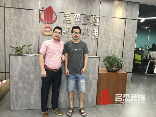 办公室午夜视频免费在线.jpg