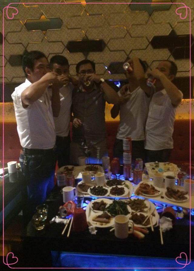 午夜视频免费在线公司休闲活动.jpg