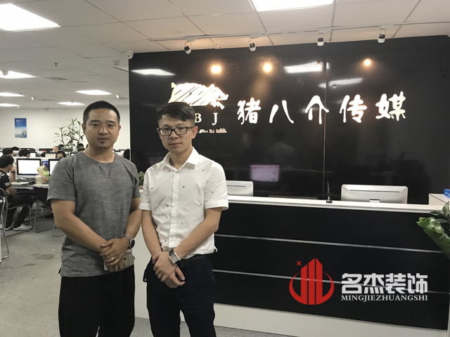 办公室午夜视频免费在线.jpg