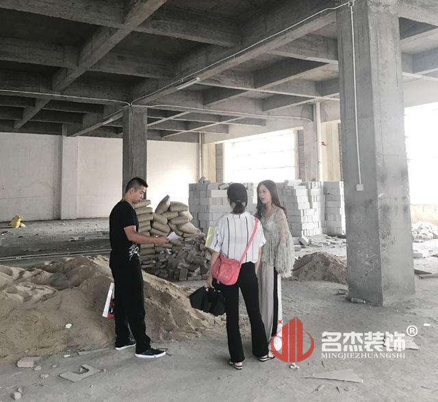 办公室午夜视频免费在线.jpg