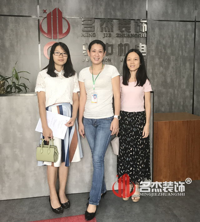 培训学校午夜视频免费在线设计.jpg