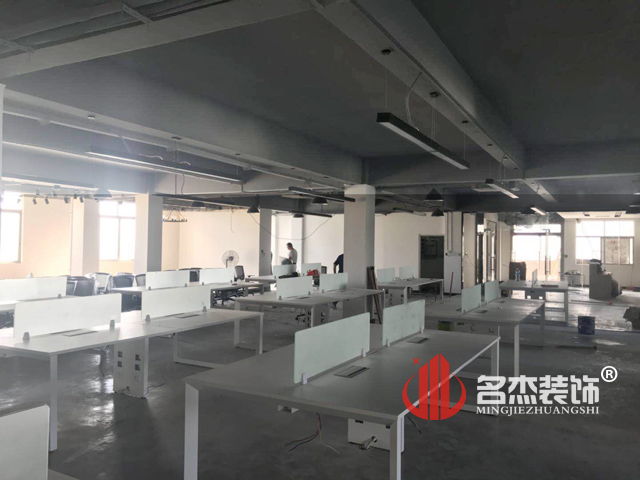 办公室午夜视频免费在线.jpg