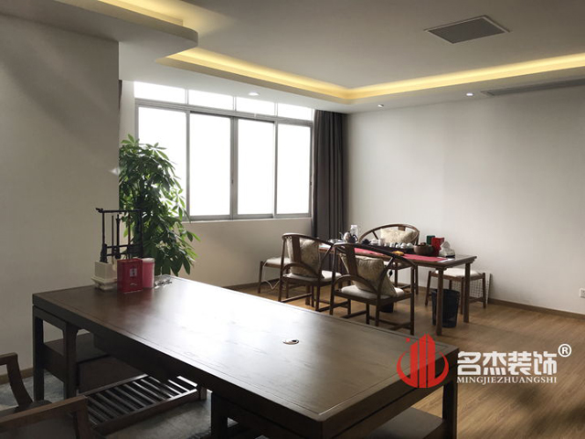 办公室午夜视频免费在线设计.jpg