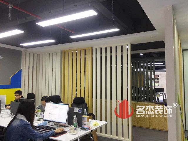 办公室午夜视频免费在线完工照.jpg