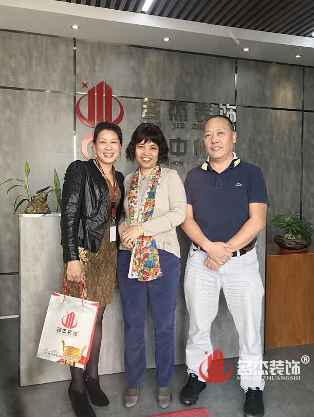 办公室午夜视频免费在线.jpg