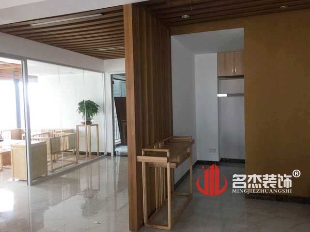 办公室午夜视频免费在线设计.jpg