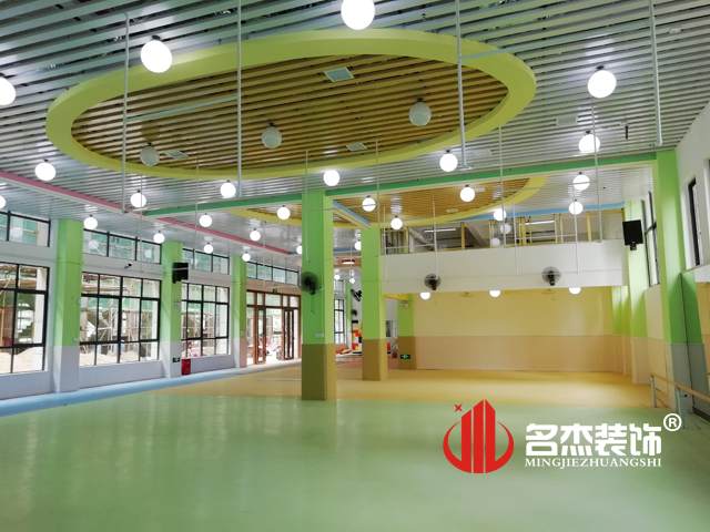 幼儿园午夜视频免费在线设计.jpg