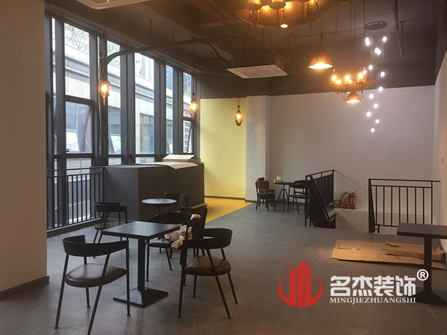 奶茶店午夜视频免费在线完工照.jpg