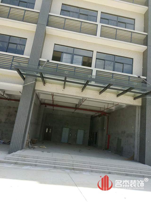 办公室午夜视频免费在线现场开工照.jpg