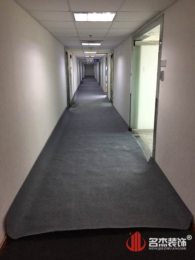 办公室午夜视频免费在线.jpg