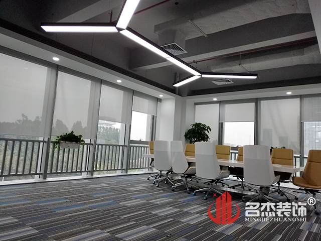 办公室午夜视频免费在线完工照.jpg