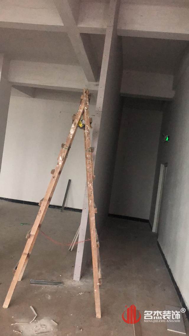 办公室午夜视频免费在线公司.jpg