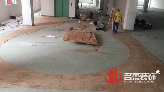 办公室午夜视频免费在线设计.jpg