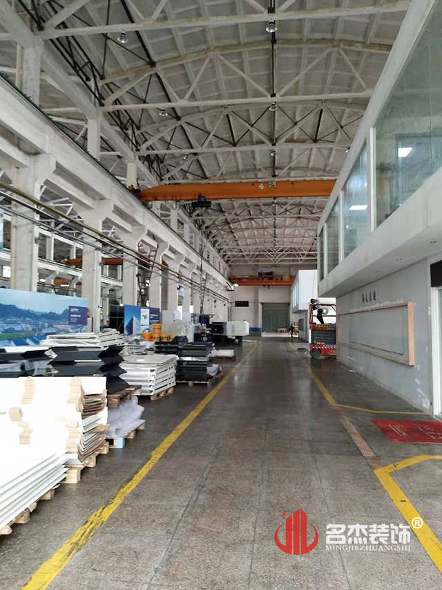 办公室午夜视频免费在线设计.jpg