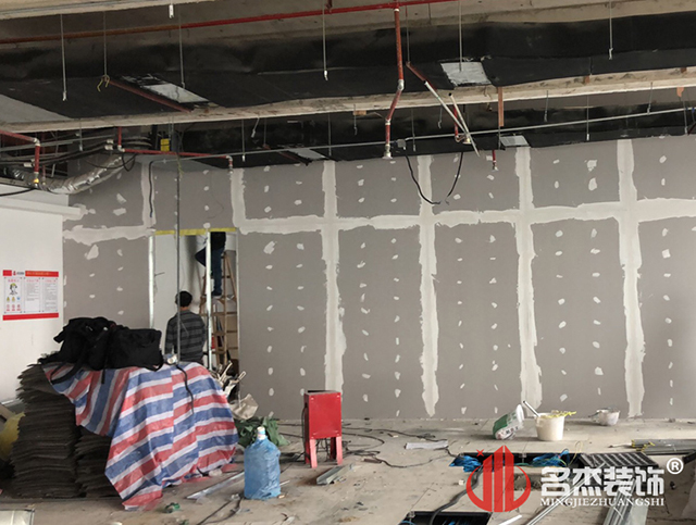 办公室午夜视频免费在线