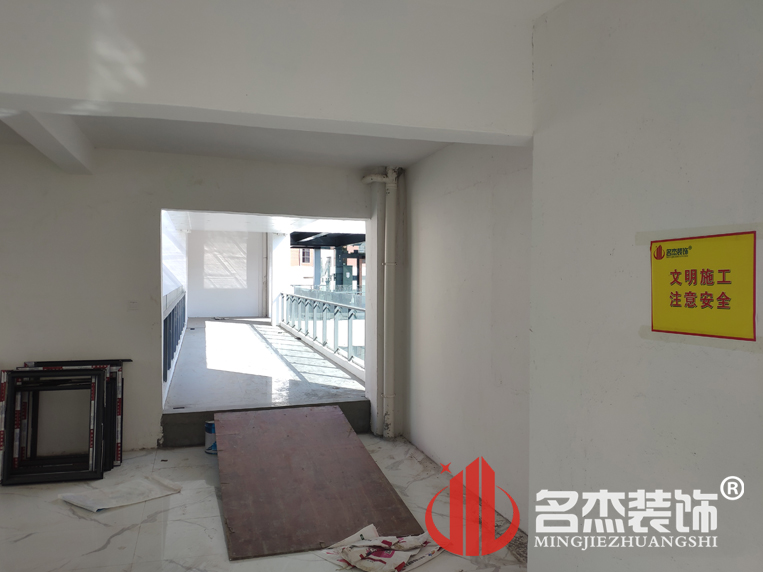办公室午夜视频免费在线