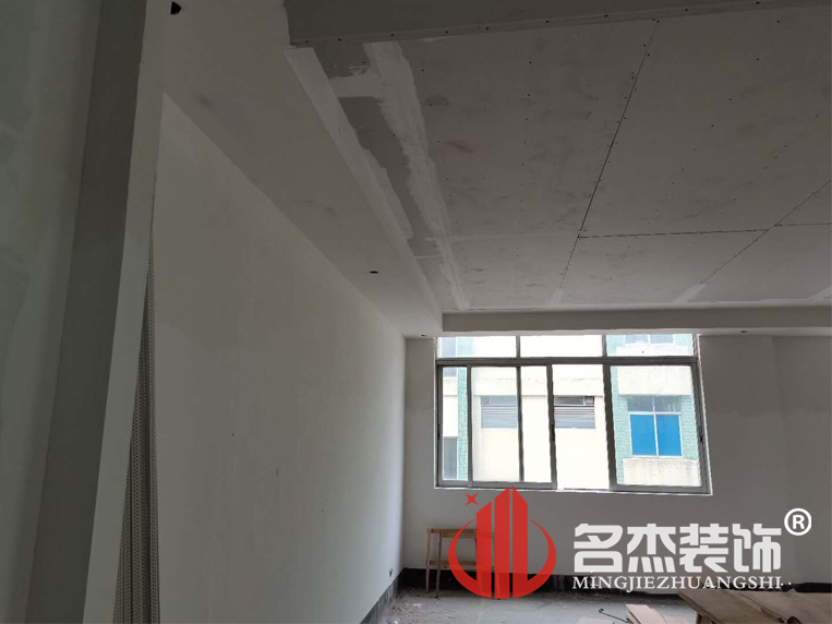 办公室午夜视频免费在线
