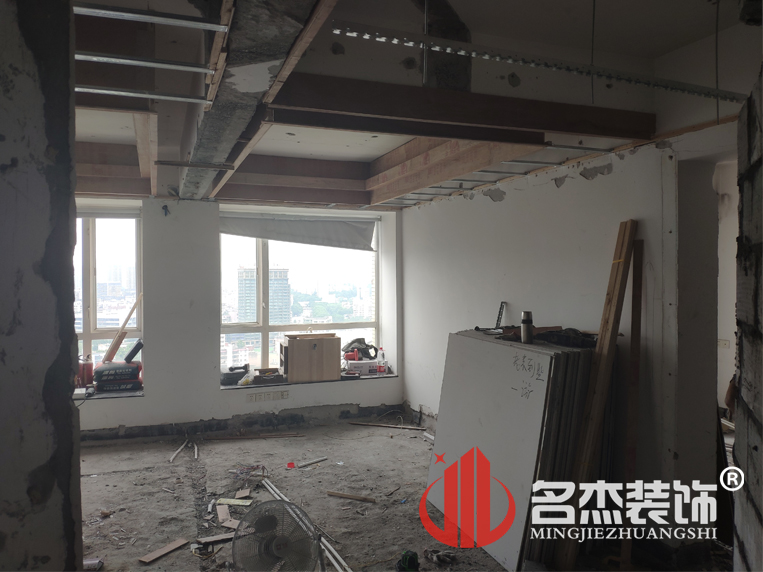 办公室午夜视频免费在线