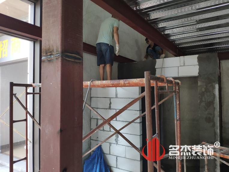 办公室午夜视频免费在线