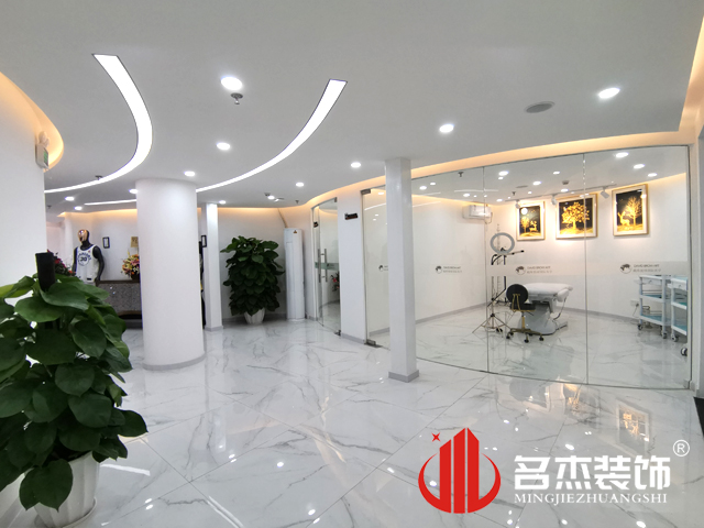 办公室午夜视频免费在线