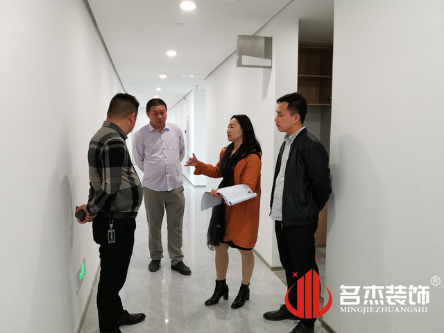 广州办公室午夜视频免费在线