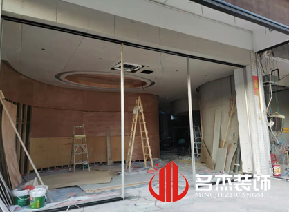 巡工地日记，金叶健康科技办公室午夜视频免费在线项目紧张进行中